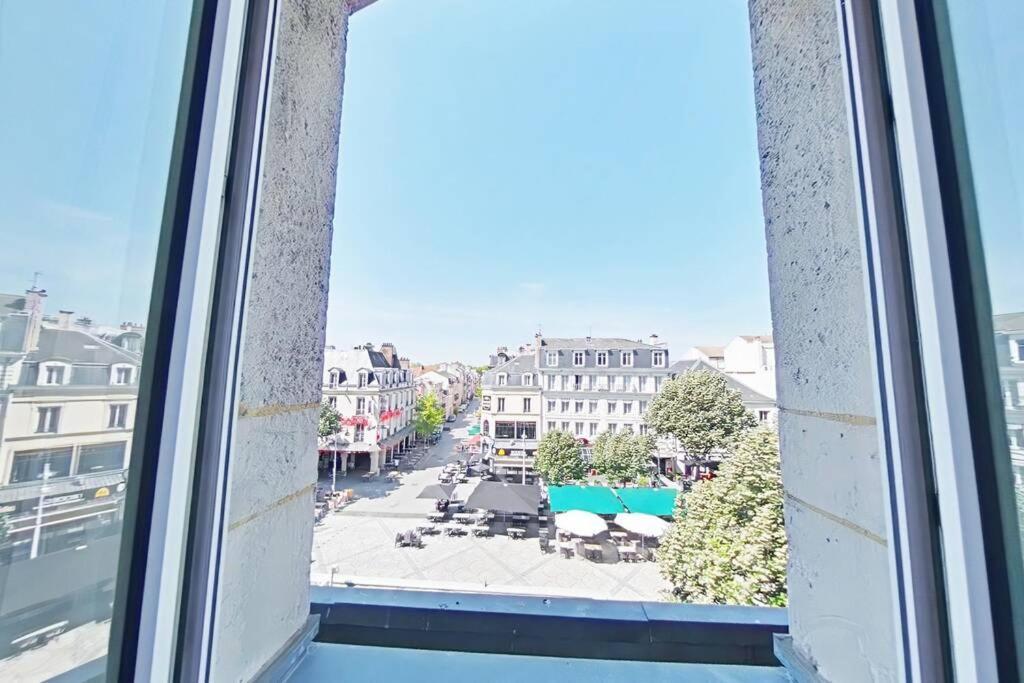 Place D'Erlon 70 - Appartement Tres Lumineux Реймс Экстерьер фото